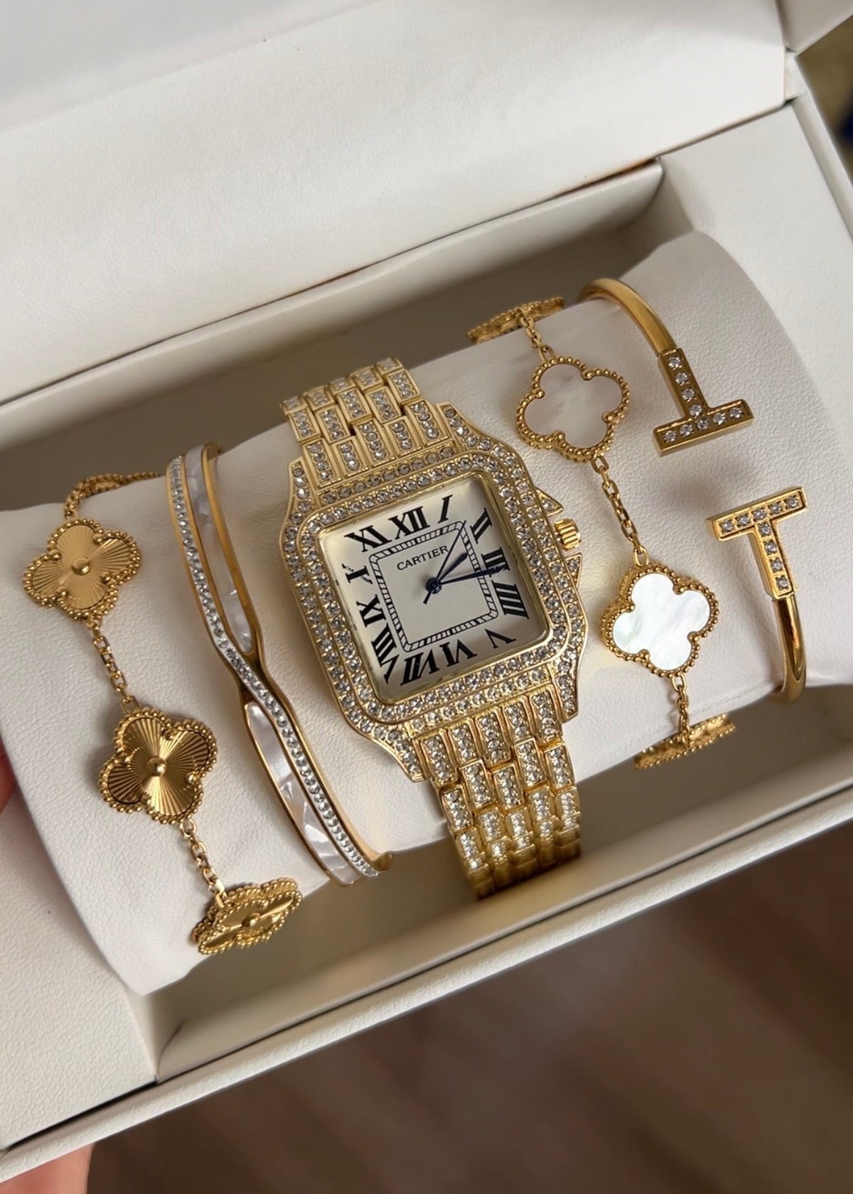 Majesty Jewelry Set Sparkling 18K Vergoldet Gold