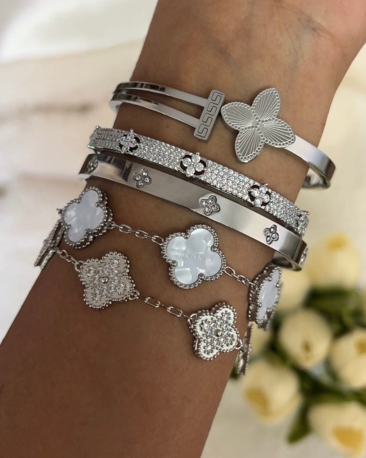 Majesty Jewelry Wanda Armreif 18K Vergoldet 6 cm