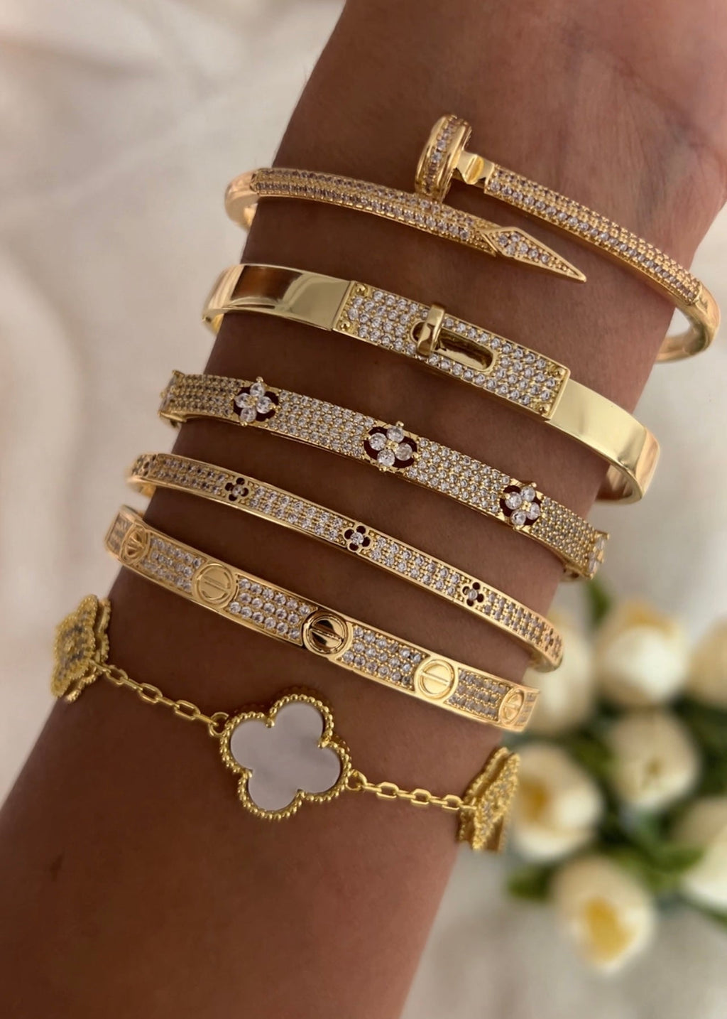 Majesty Jewelry Bangle Diamond Carrie 18K Vergoldet 5.8 cm